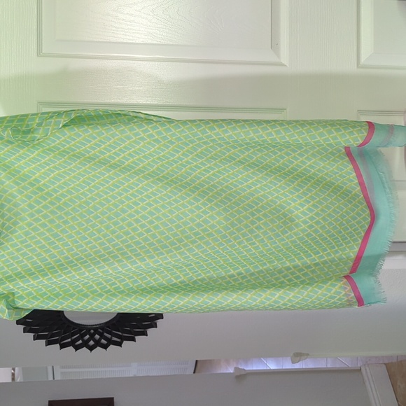 VERA BRADLEY SCARF 64X27 - Picture 2 of 4